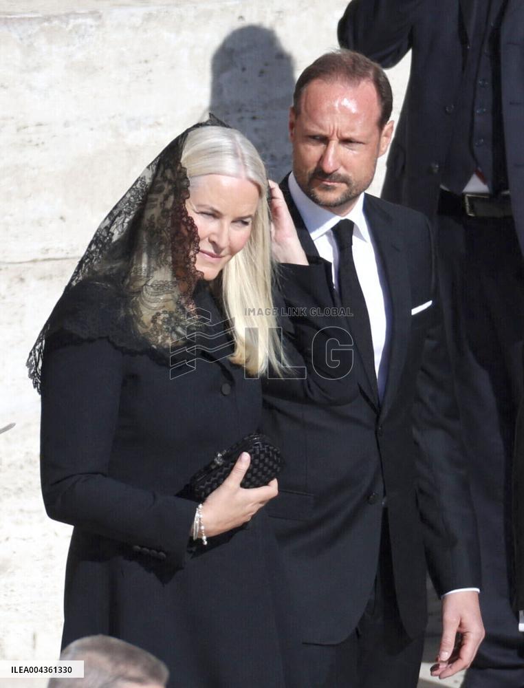 Royals Arrive For The Funeral of Pope Francis - Vatican