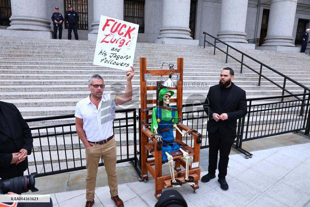 Luigi Mangione at the Federal Court - NYC