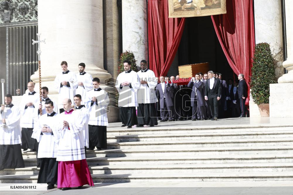 Spanish Royals At Pope Francis Funeral - Vatican