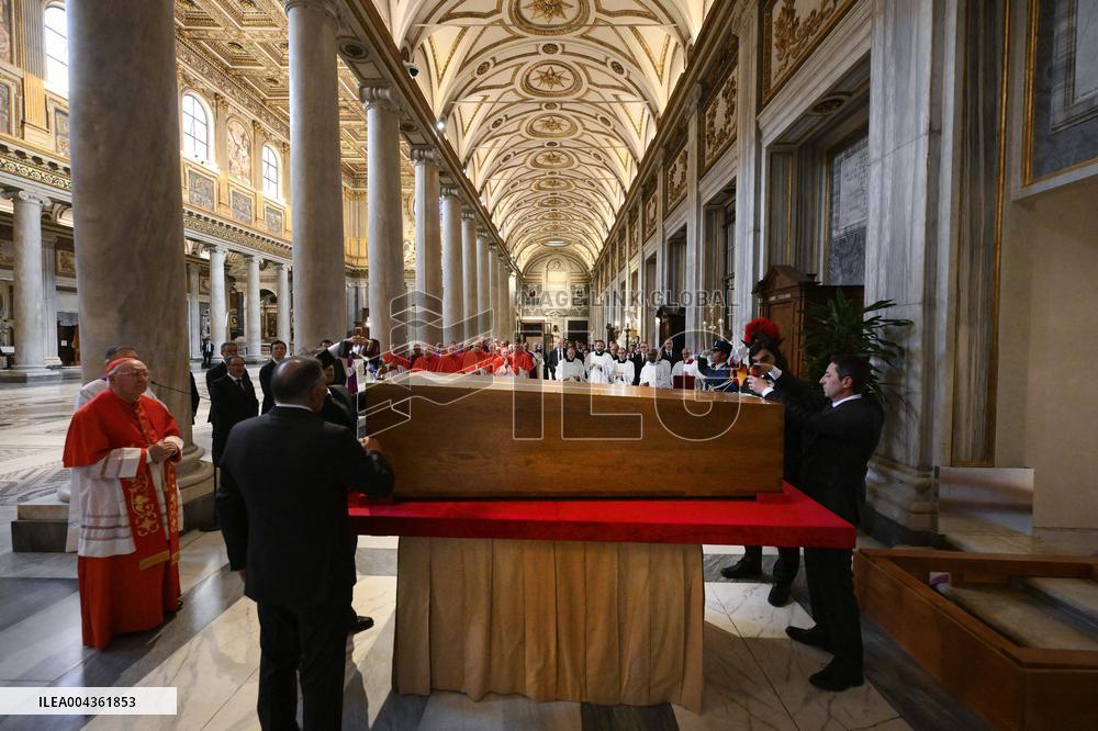 Burial of Pope Francis At Santa Maria Maggiore Basilica - Rome