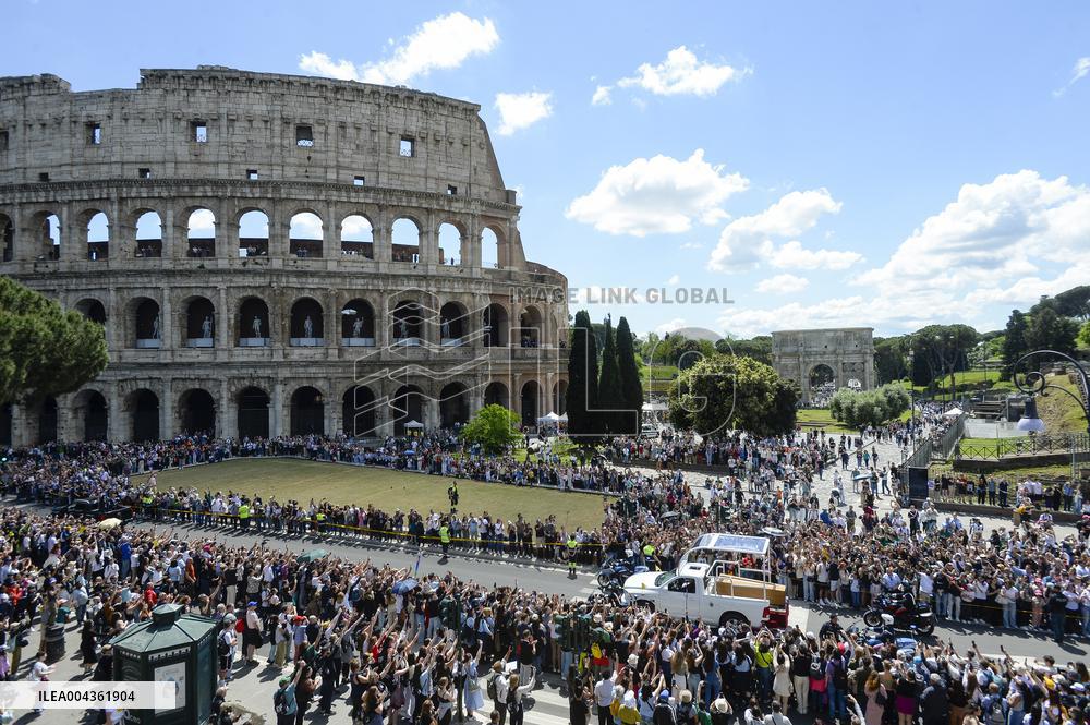 The Funeral Procession of Pope Francis - Rome