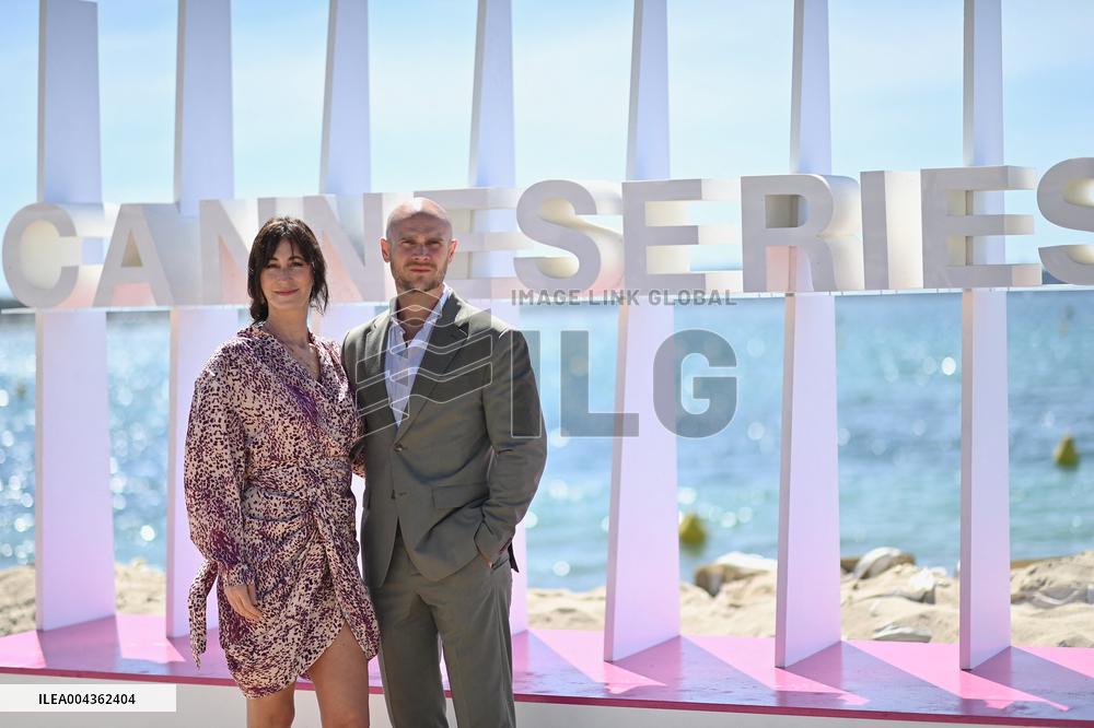 8th Canneseries - L Art Du Crime Photocall