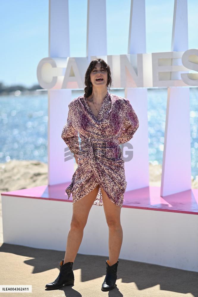 8th Canneseries - L Art Du Crime Photocall