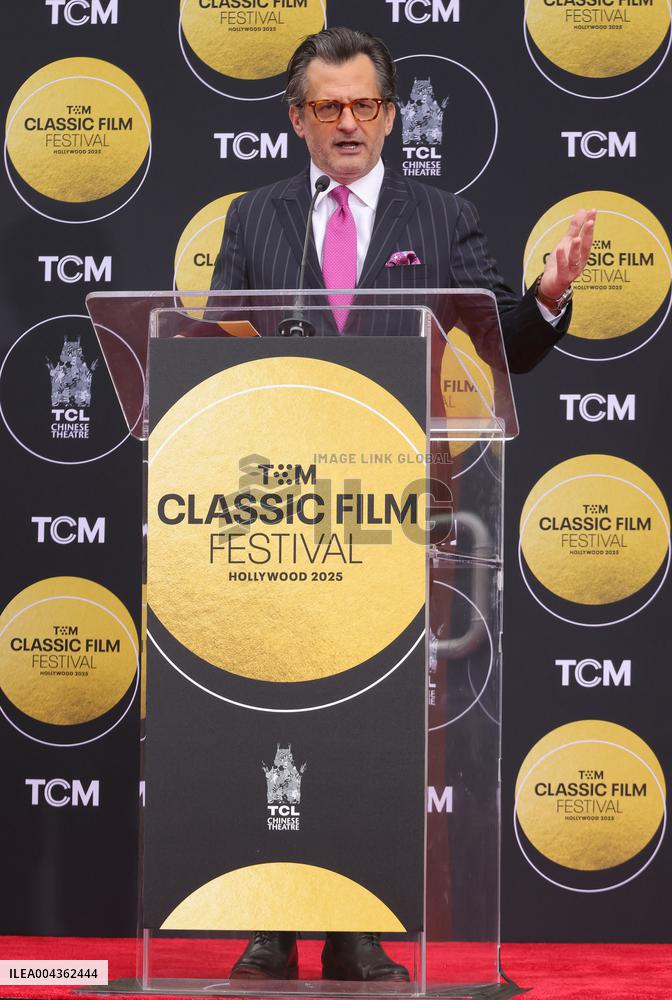 ichelle Pfeiffer Handprints and Footprints Ceremony - LA