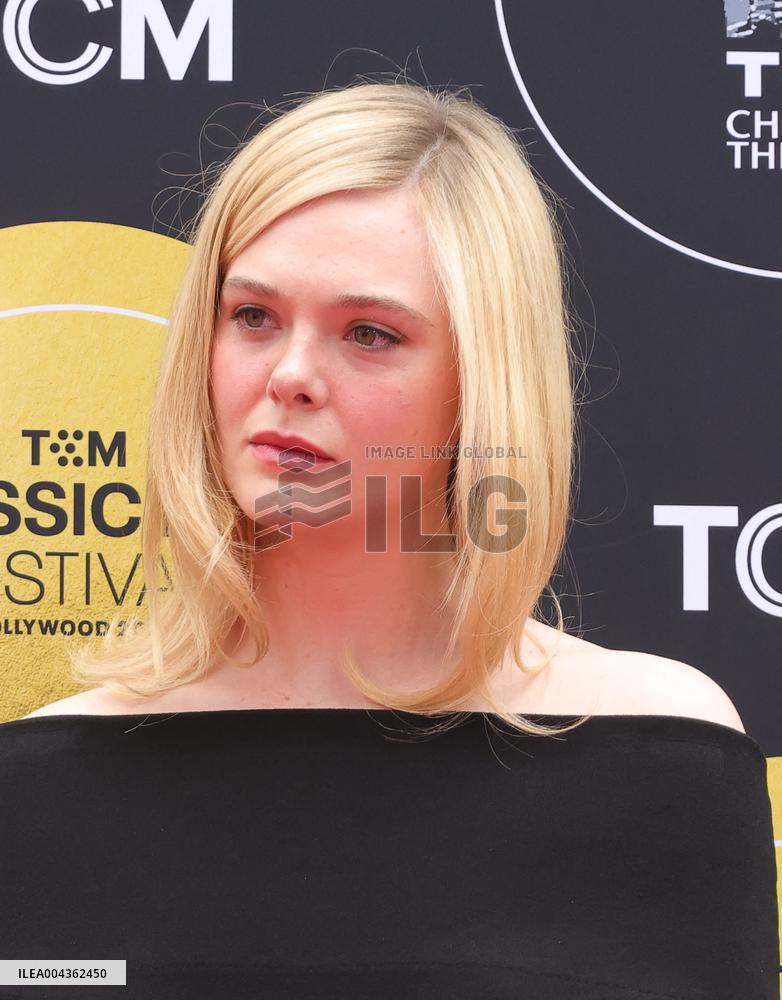 ichelle Pfeiffer Handprints and Footprints Ceremony - LA