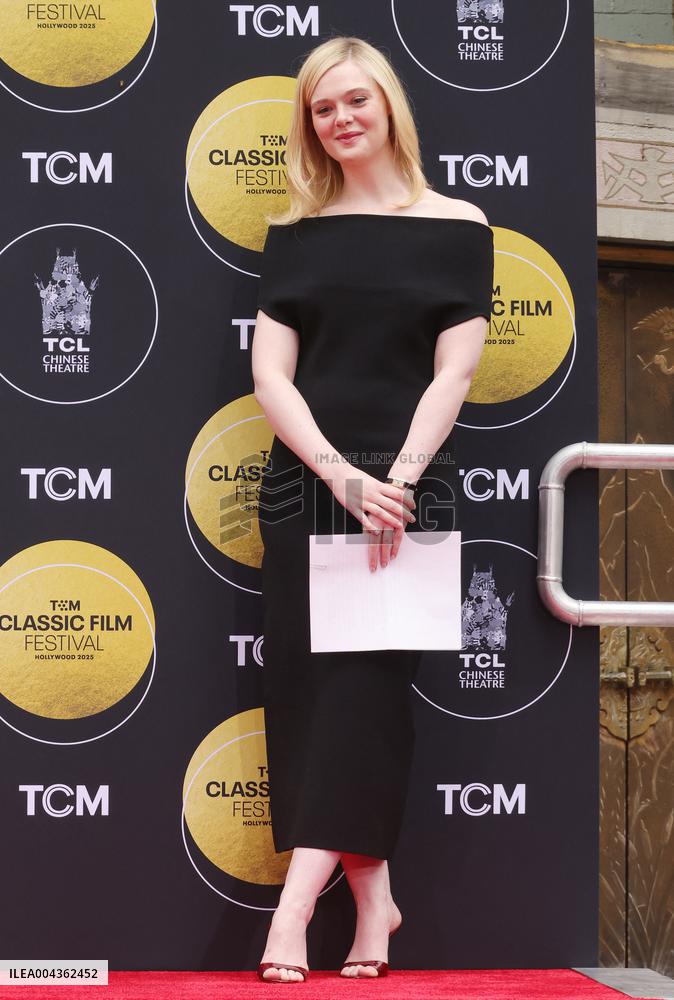 ichelle Pfeiffer Handprints and Footprints Ceremony - LA