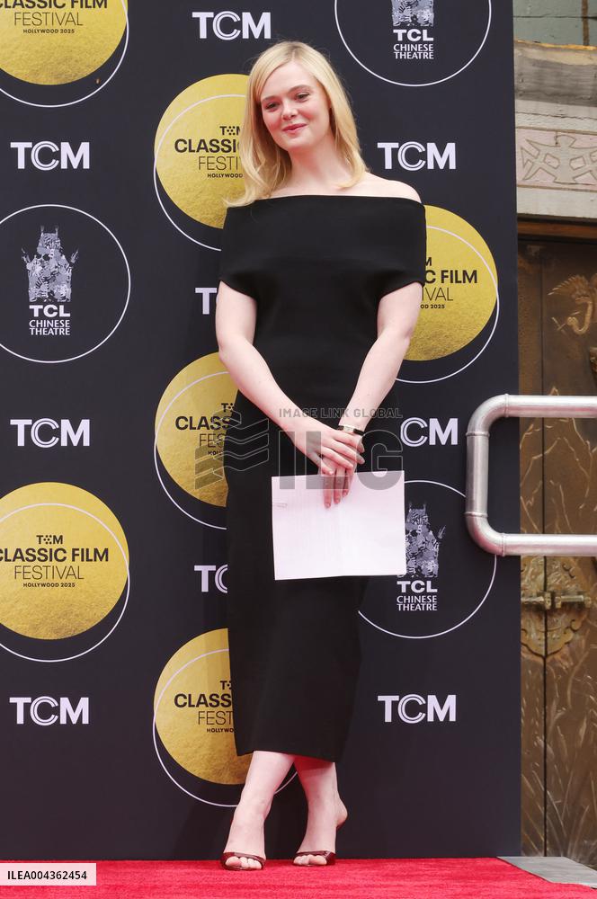 ichelle Pfeiffer Handprints and Footprints Ceremony - LA