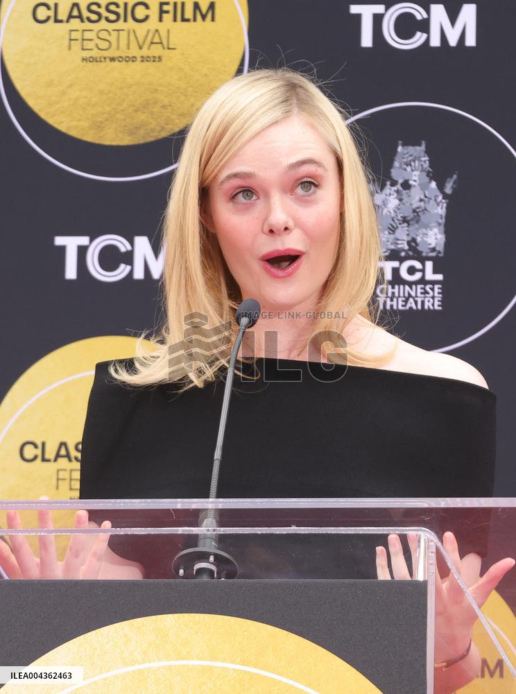 ichelle Pfeiffer Handprints and Footprints Ceremony - LA