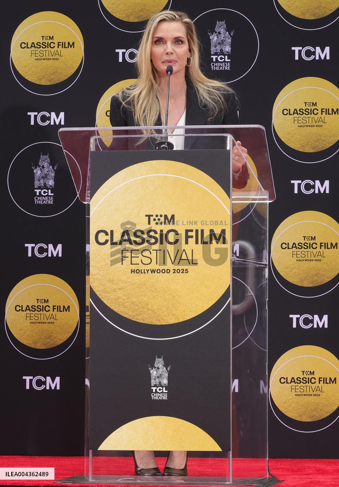 ichelle Pfeiffer Handprints and Footprints Ceremony - LA