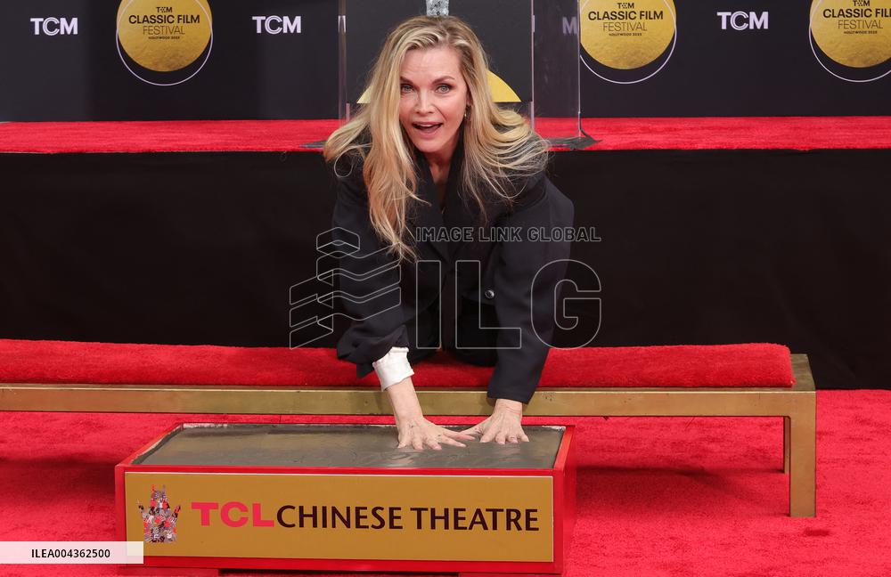 ichelle Pfeiffer Handprints and Footprints Ceremony - LA