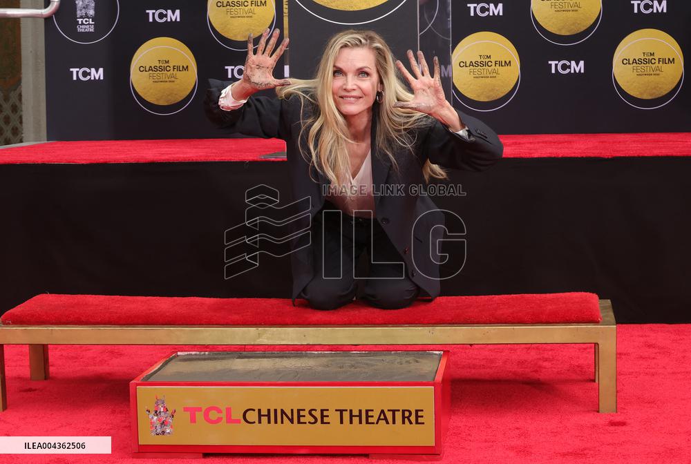 ichelle Pfeiffer Handprints and Footprints Ceremony - LA