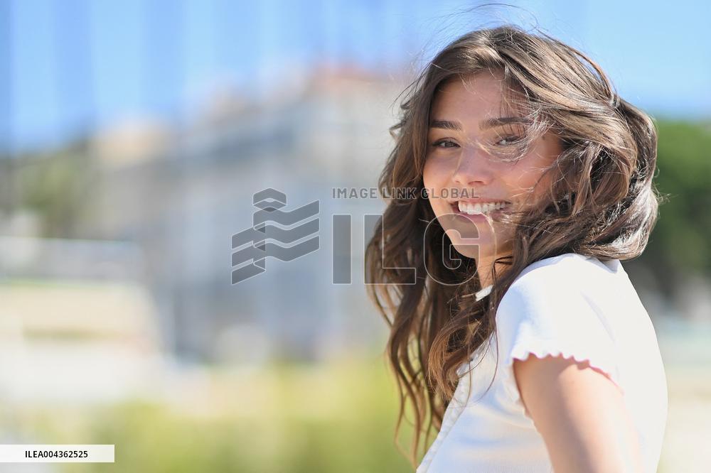 8th Canneseries - Ici Tout Commence Photocall