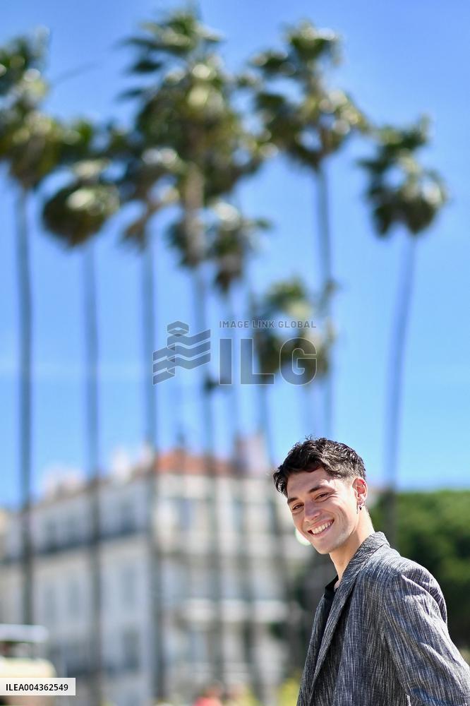 8th Canneseries - Ici Tout Commence Photocall