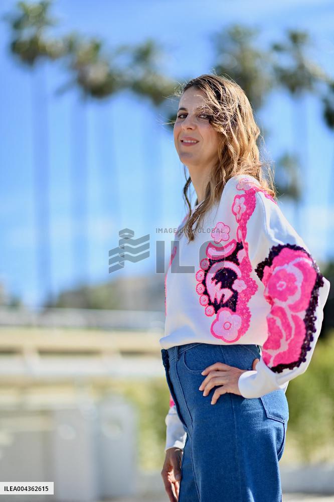 8th Canneseries - Aspergirl Photocall