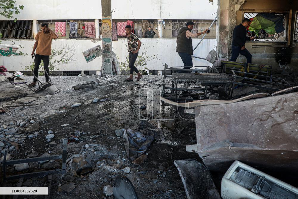 School sheltering displaced people after an Israeli airstrike - Gaza