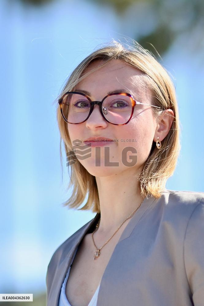 8th Canneseries - Aspergirl Photocall