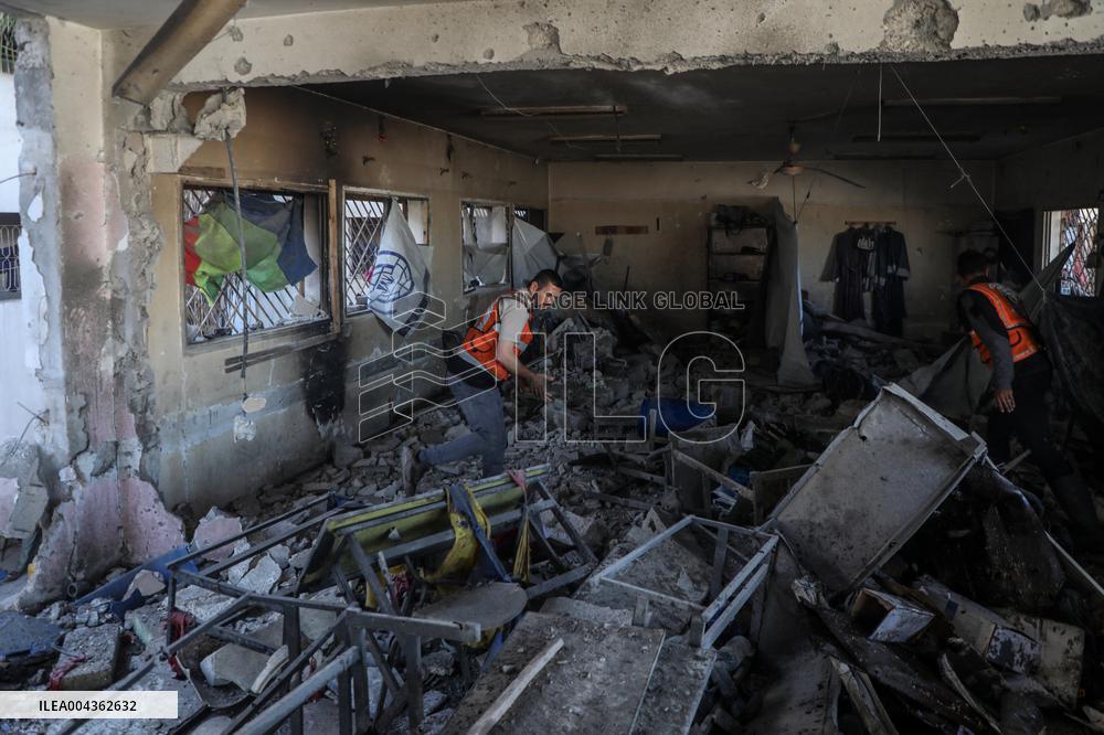 School sheltering displaced people after an Israeli airstrike - Gaza