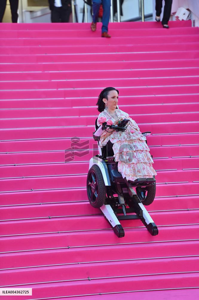 8th Canneseries - Red Carpet