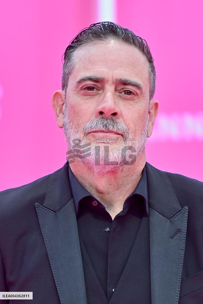 8th Canneseries - Red Carpet