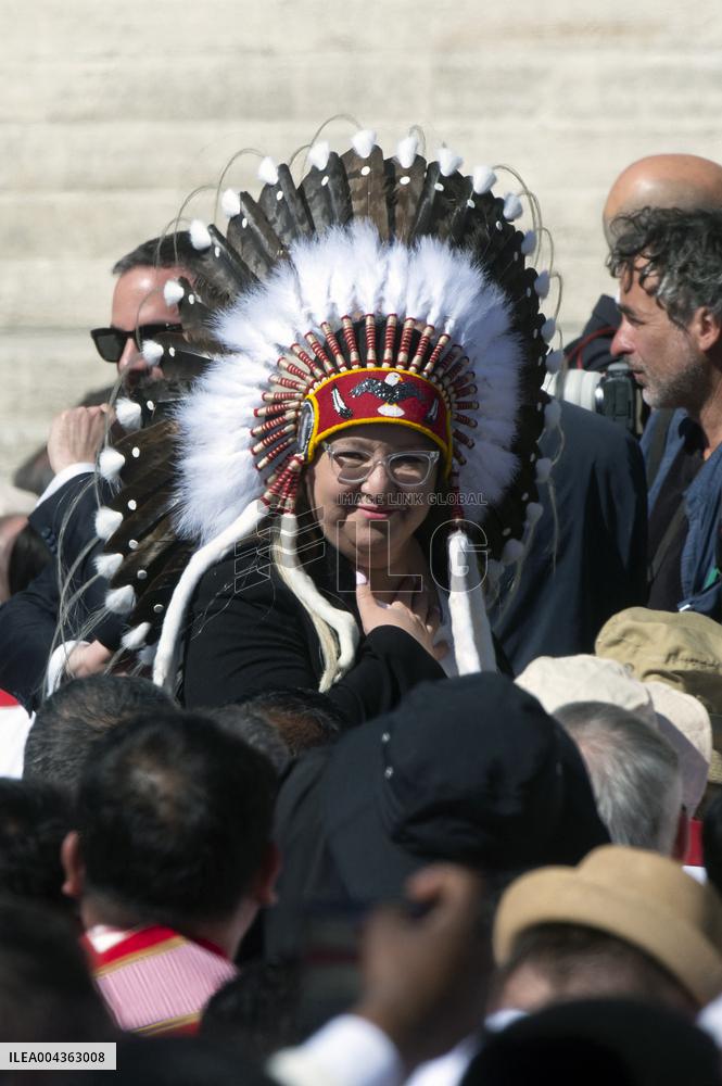 Faithful Faces At The Funeral Of Pope Francis - Vatican