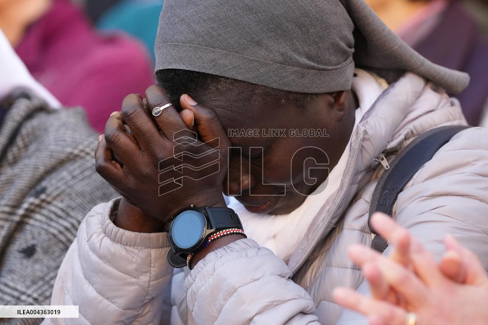 Faithful Faces At The Funeral Of Pope Francis - Vatican