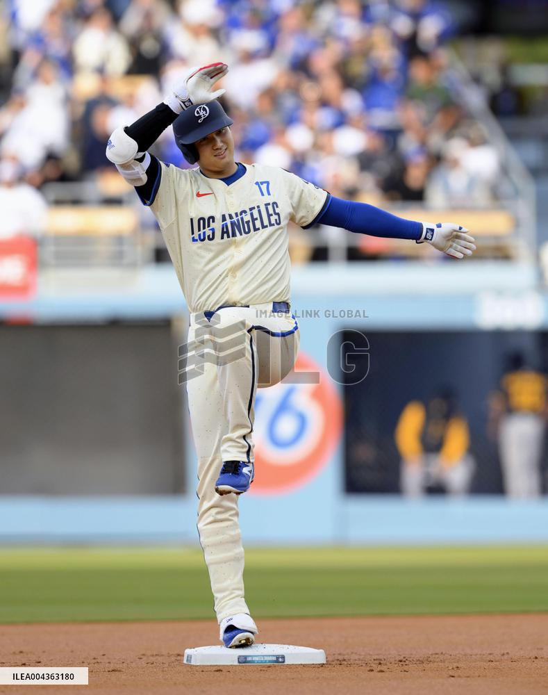 Baseball: Pirates vs. Dodgers