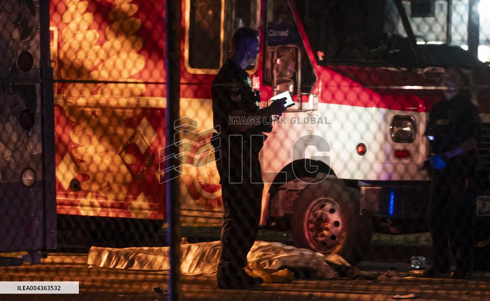 Multiple killed, injured after vehicle drives into Lapu Lapu festival - Vancouver
