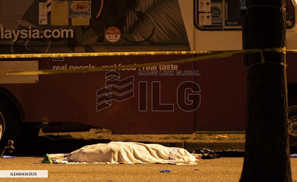 Multiple killed, injured after vehicle drives into Lapu Lapu festival - Vancouver