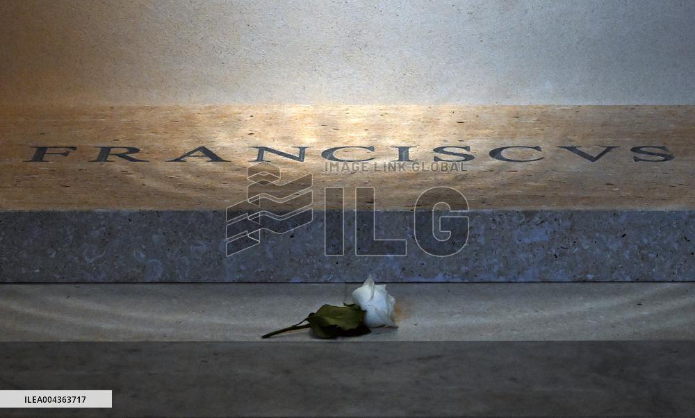 Tomb Of Pope Francis At Santa Maria Maggiore Basilica - Rome