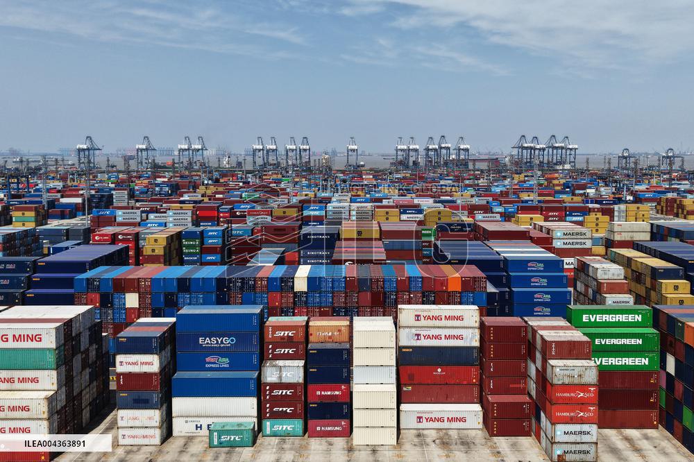Shanghai Port Container Trade