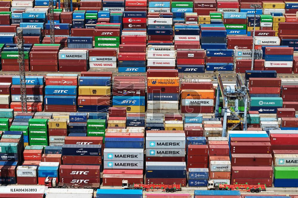 Shanghai Port Container Trade