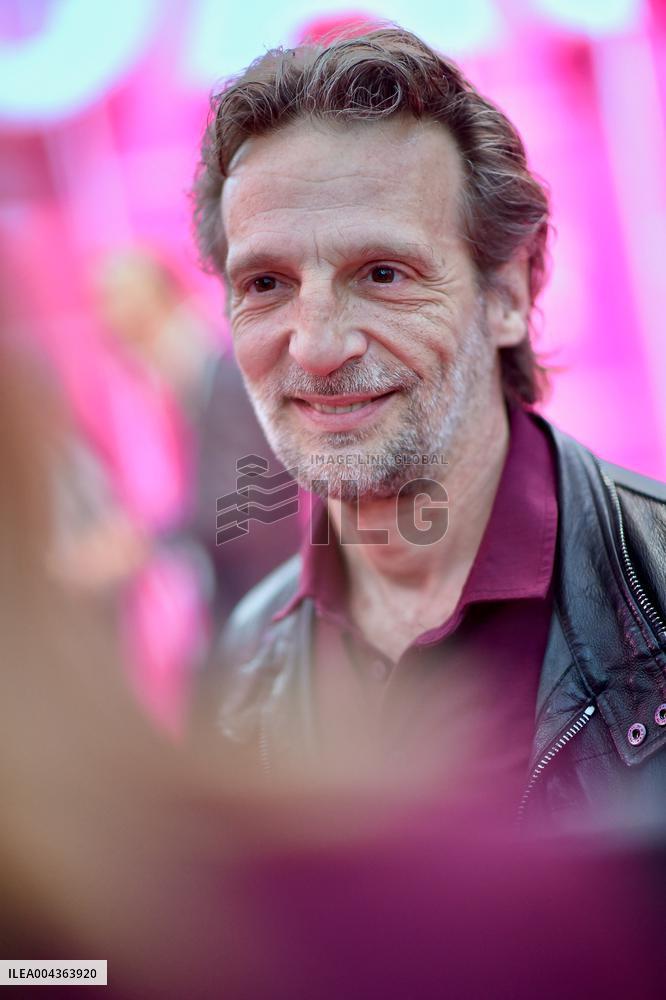 8th Canneseries - Pink Carpet