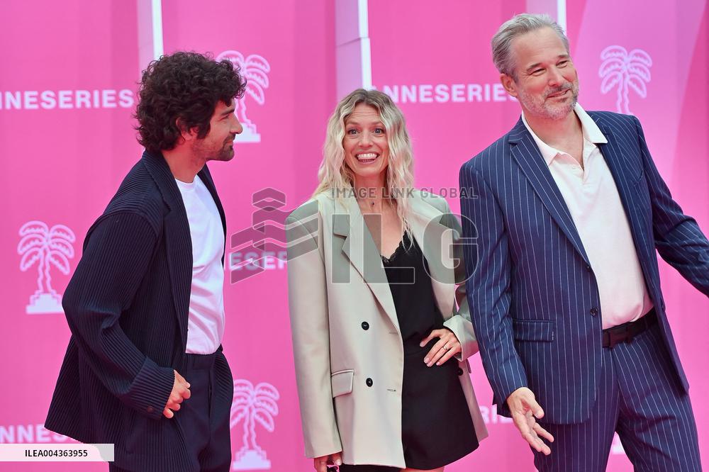 8th Canneseries - Pink Carpet