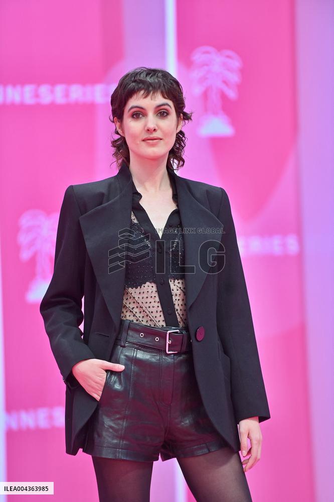 8th Canneseries - Pink Carpet