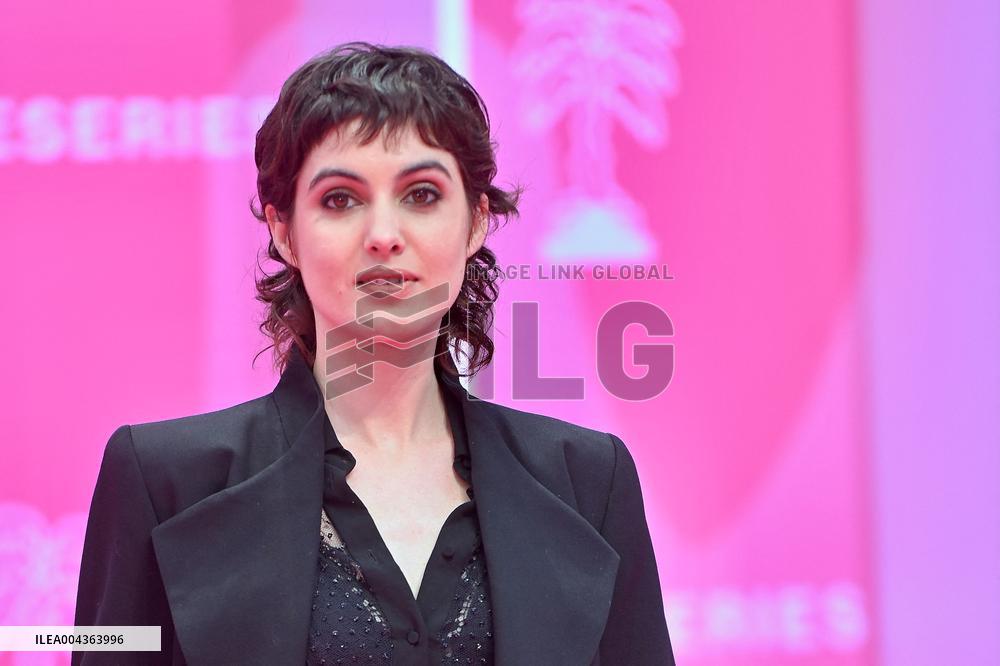 8th Canneseries - Pink Carpet