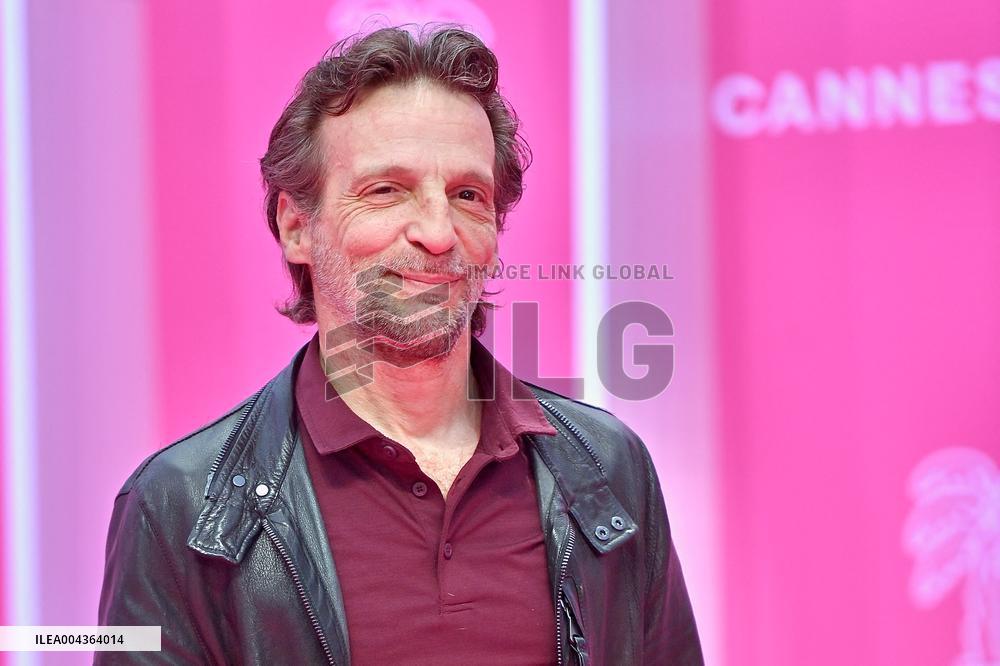 8th Canneseries - Pink Carpet