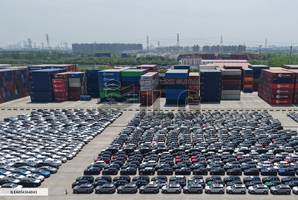 Shanghai Port EV Export