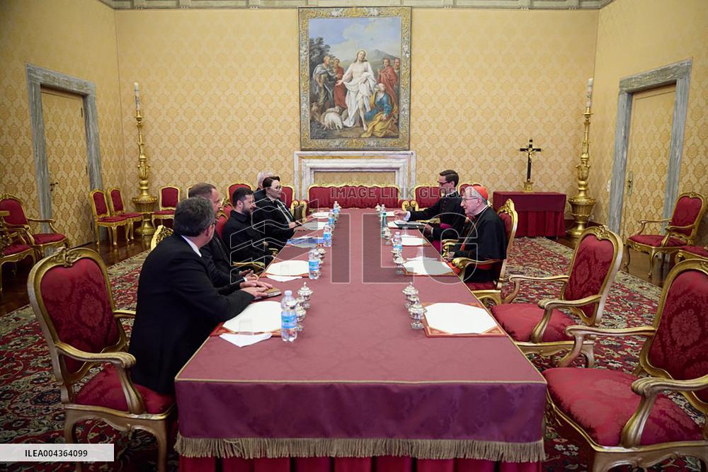 Zelensky Meets with the Secretary of State of the Holy See - Vatican