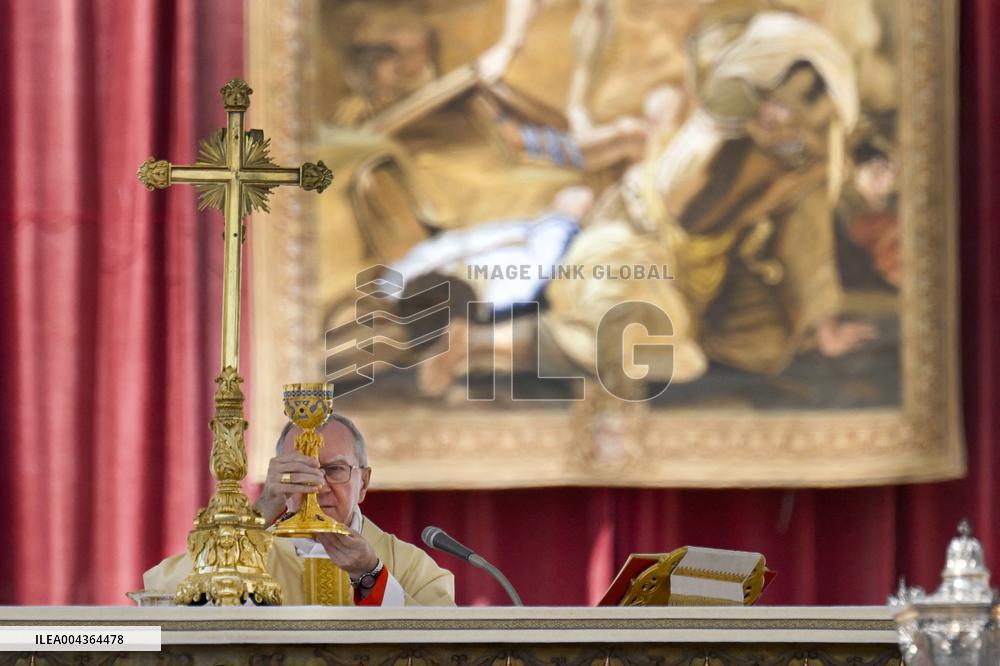 Cardinal Pietro Parolin Leads A Mass In Suffrage For Pope Francis - Vatican