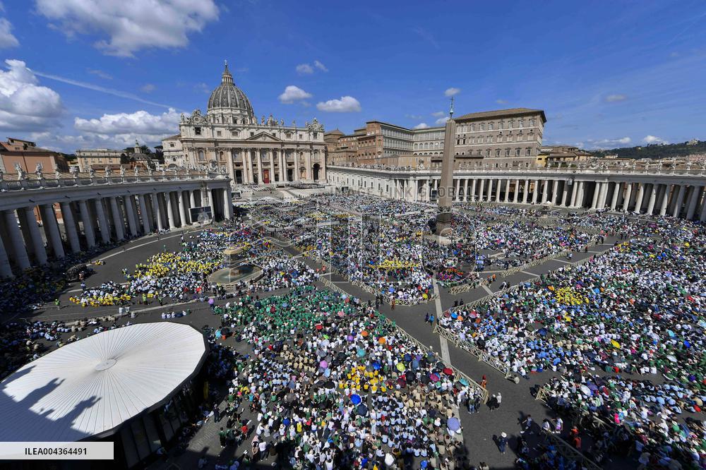Cardinal Pietro Parolin Leads A Mass In Suffrage For Pope Francis - Vatican