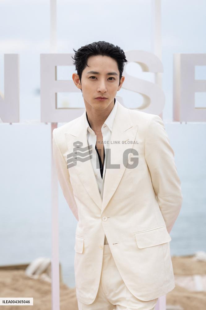 8th Canneseries - S Line Photocall