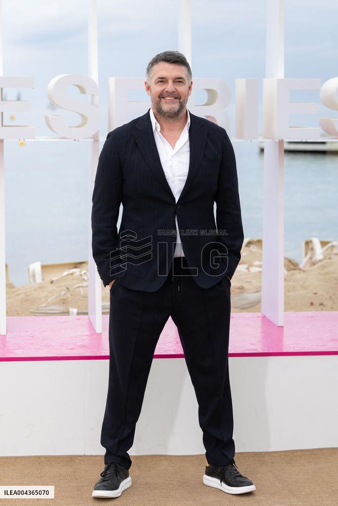 8th Canneseries - Ma Femme Est Une Espionne Photocall