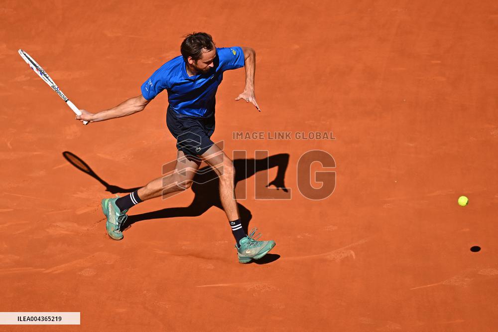Mutua Madrid Open - Men s Third Round