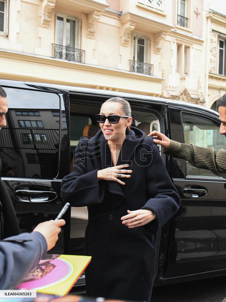 Miley Cyrus Arrives For A Photo Shoot - Paris