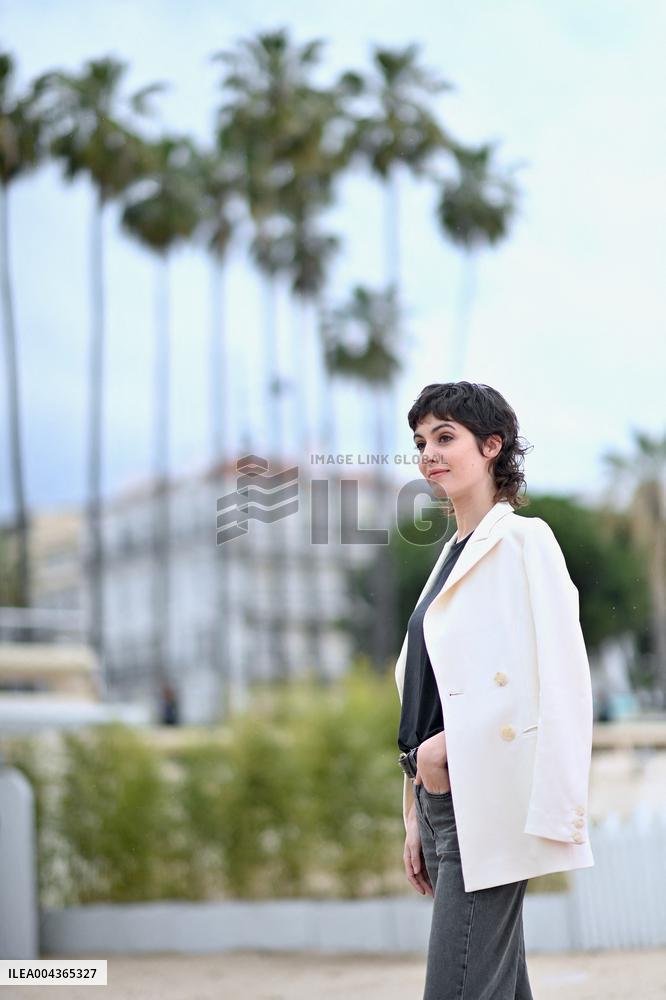 8th Canneseries - Ma Femme Est Une Espionne Photocall