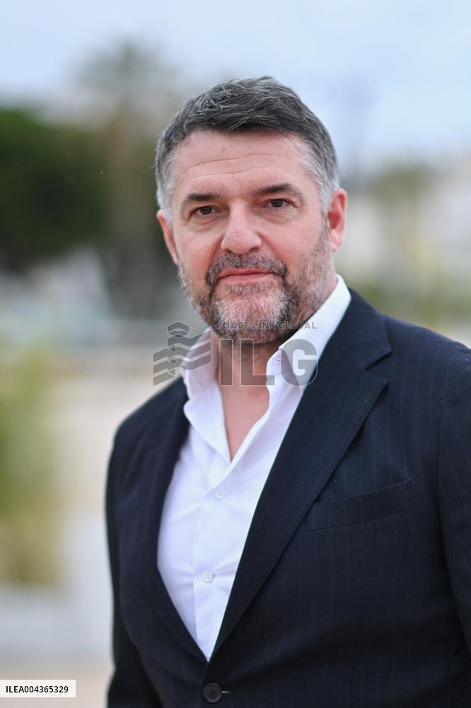 8th Canneseries - Ma Femme Est Une Espionne Photocall