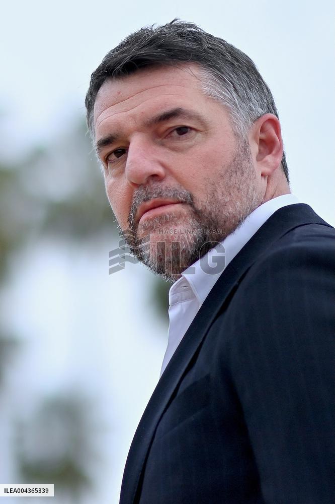 8th Canneseries - Ma Femme Est Une Espionne Photocall