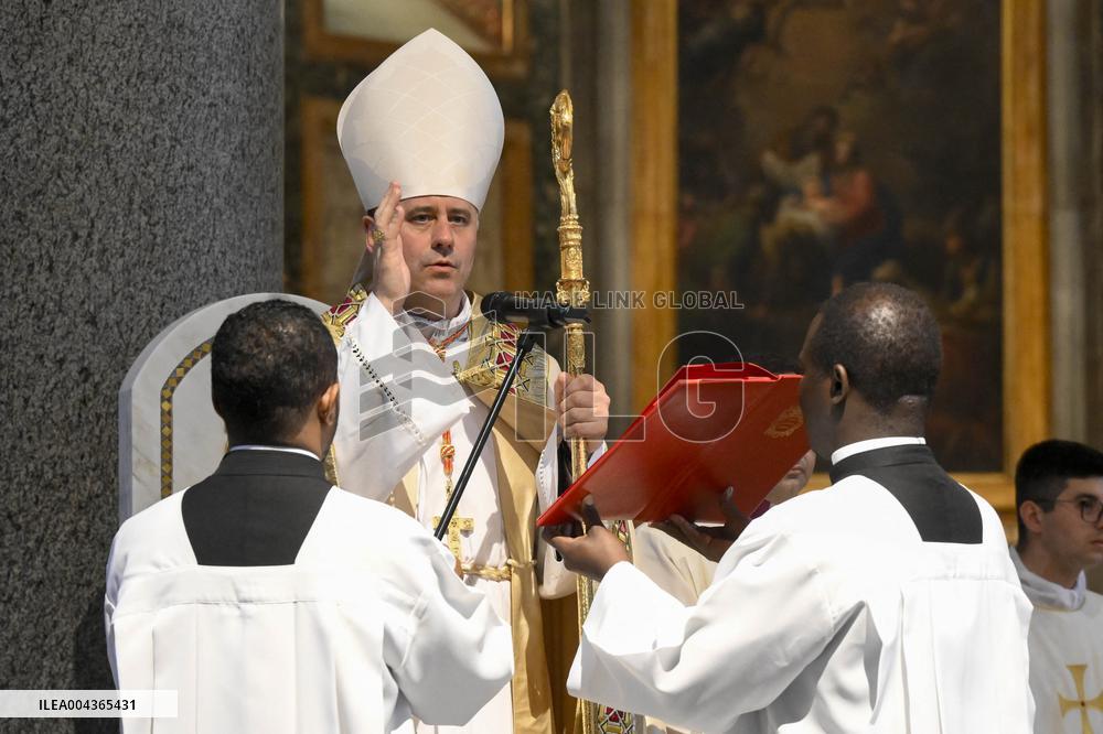 Vespers Service Inside St Mary Major Basilica - Rome