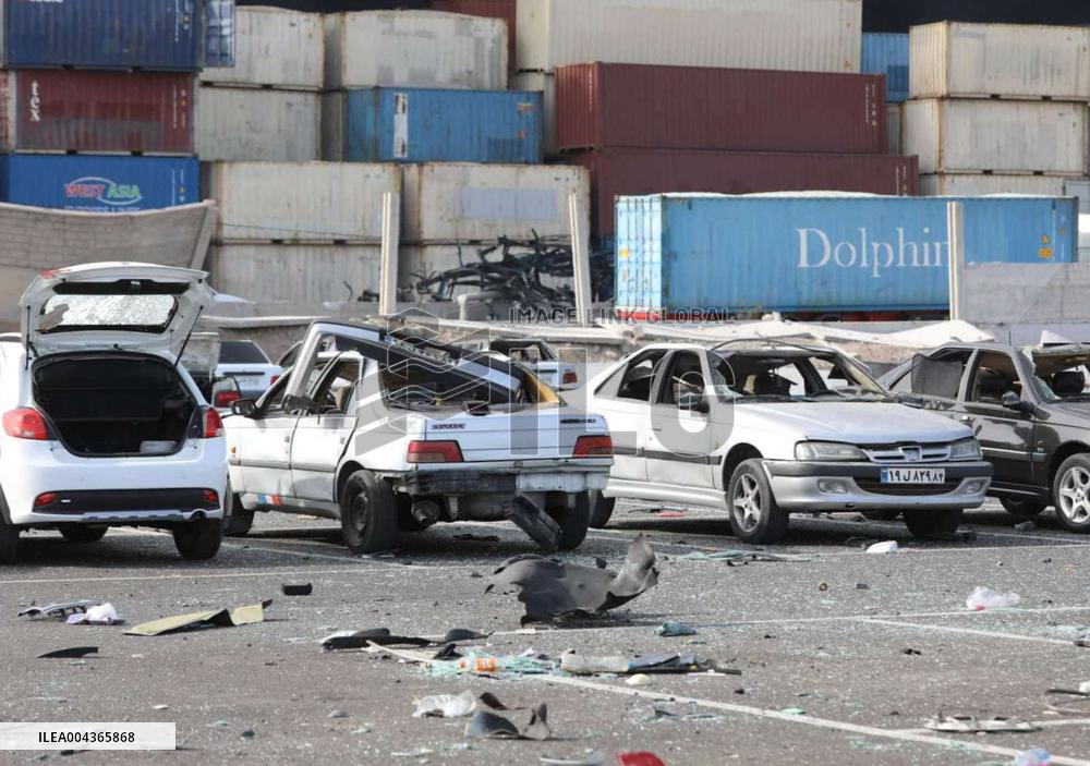 At Least 25 People Killed And 800 Others Injured In An Explosion - Iran