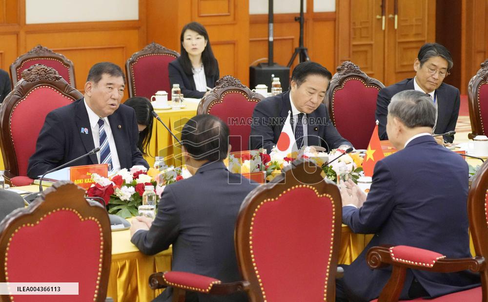 Japan-Vietnam talks in Hanoi